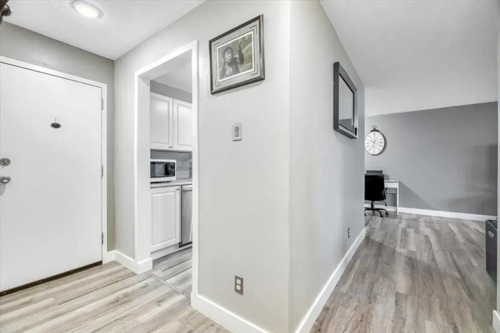 30 Mchugh Court NE, #215