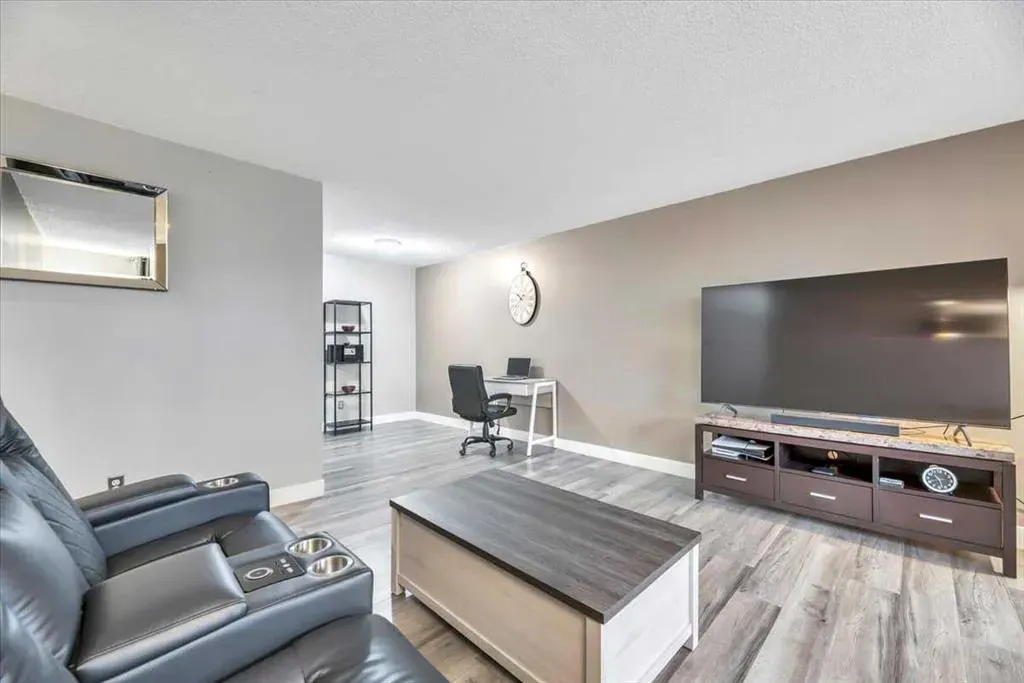 30 Mchugh Court NE, #215