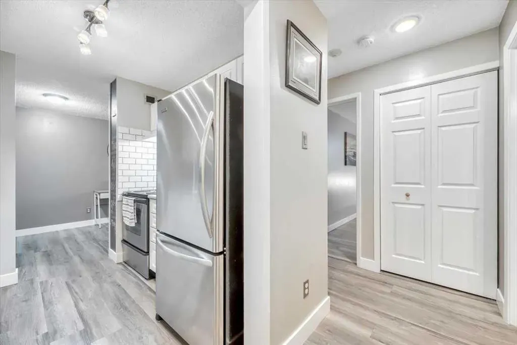 30 Mchugh Court NE, #215