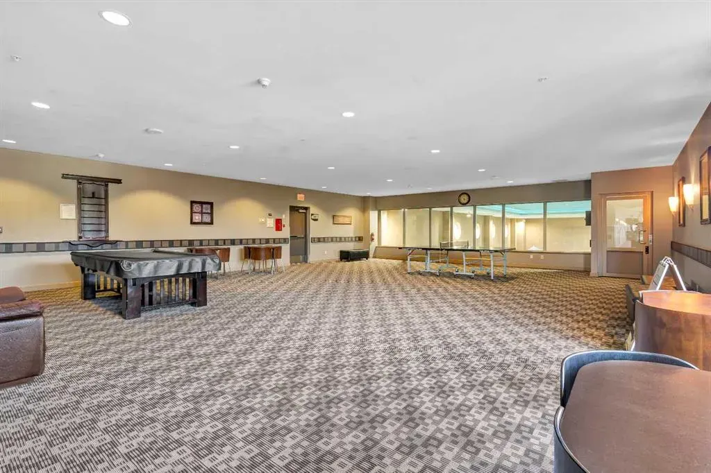 99 Spruce Place SW, #807