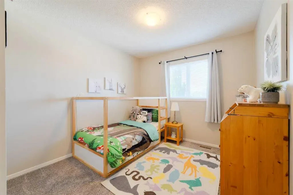 2 River Heights Crescent