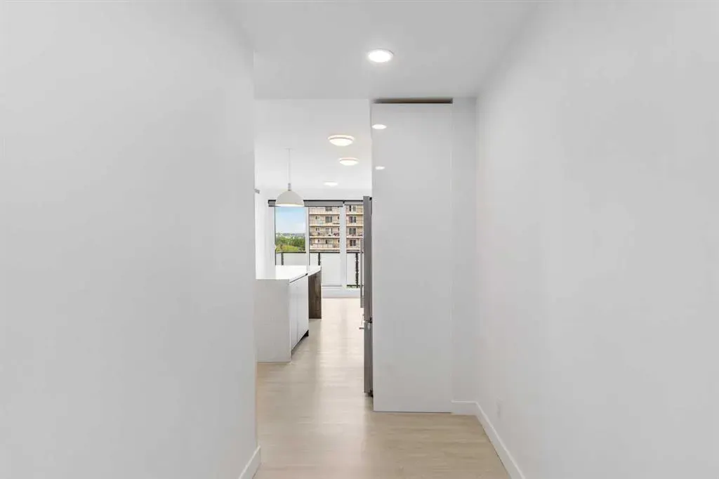 327 9A Street NW, #610