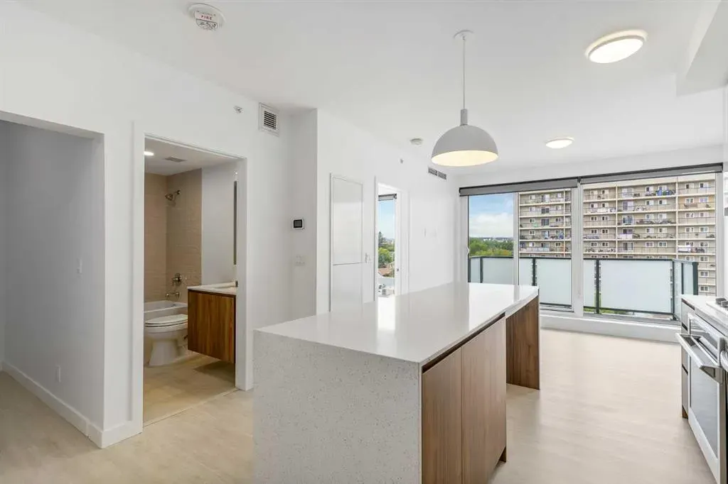 327 9A Street NW, #610