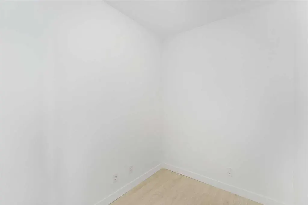 327 9A Street NW, #610