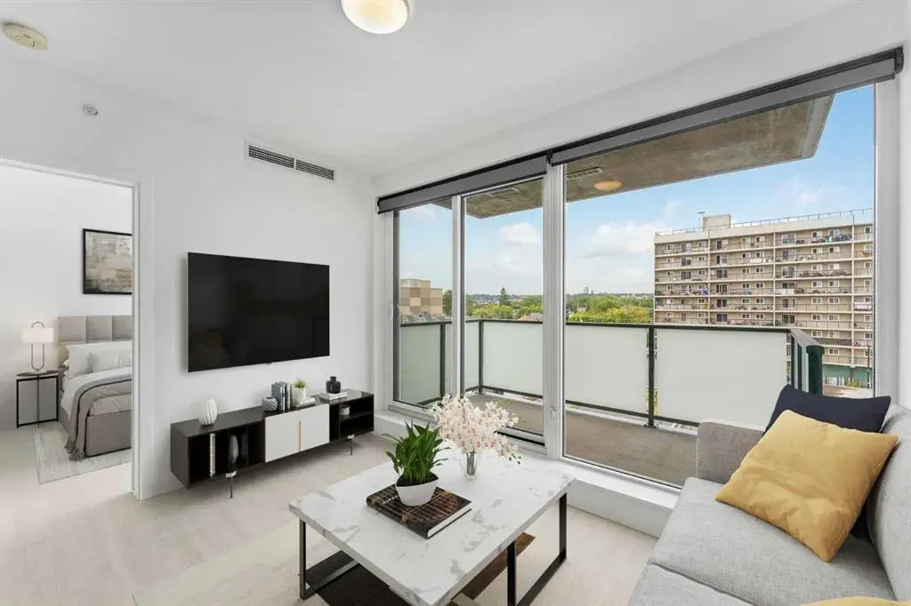 327 9A Street NW, #610