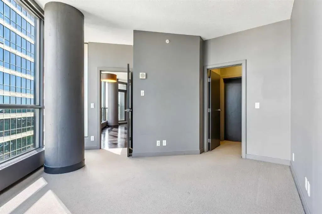 220 12 Avenue SE, #1004
