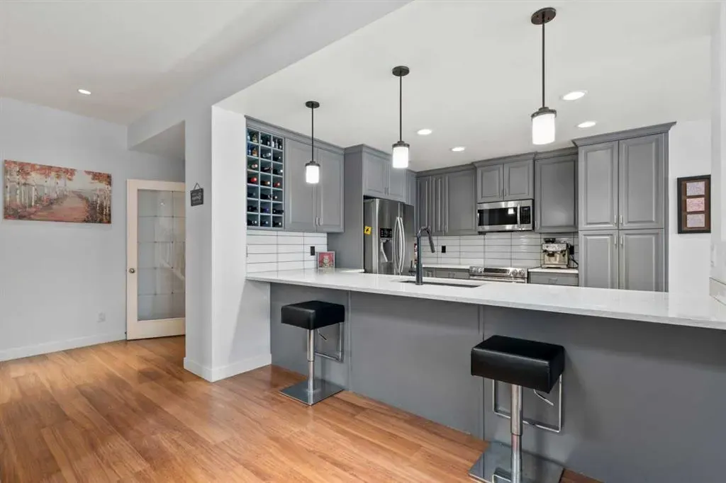 20 Mahogany Heath SE