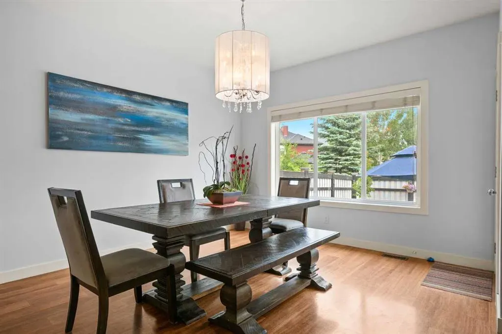 20 Mahogany Heath SE