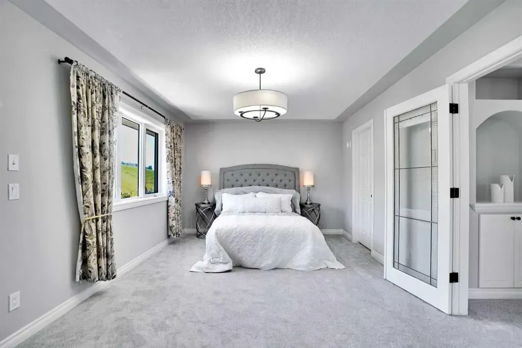 187 Gleneagles View
