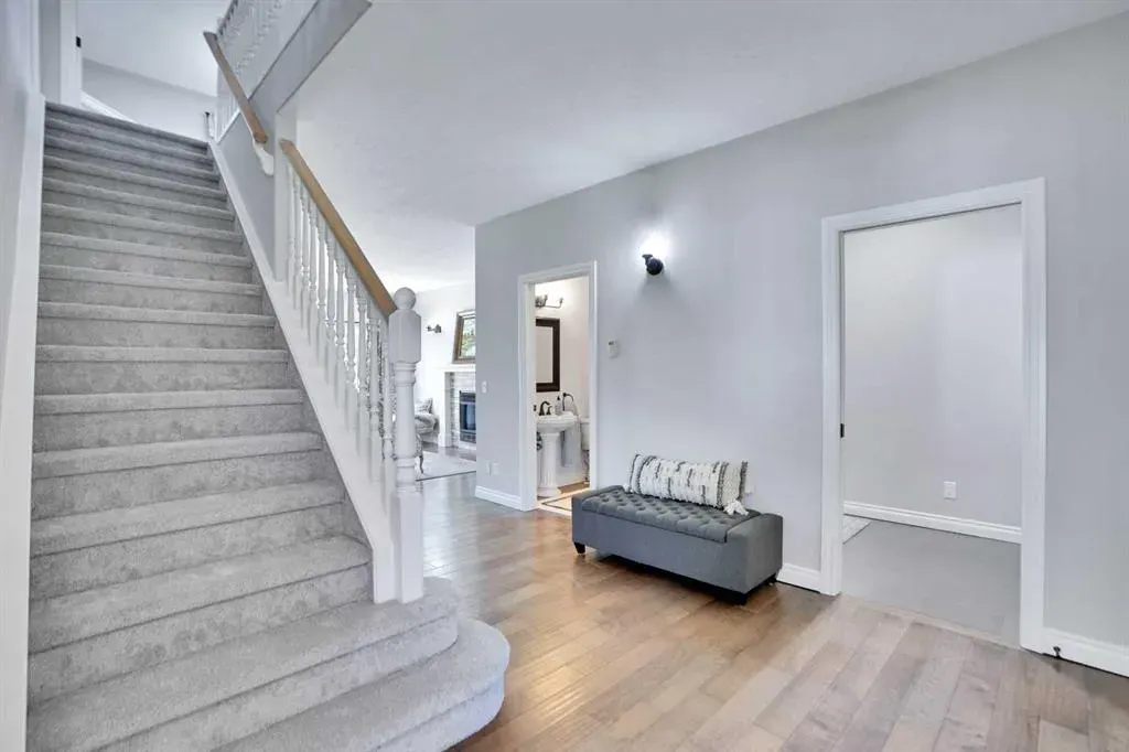 187 Gleneagles View