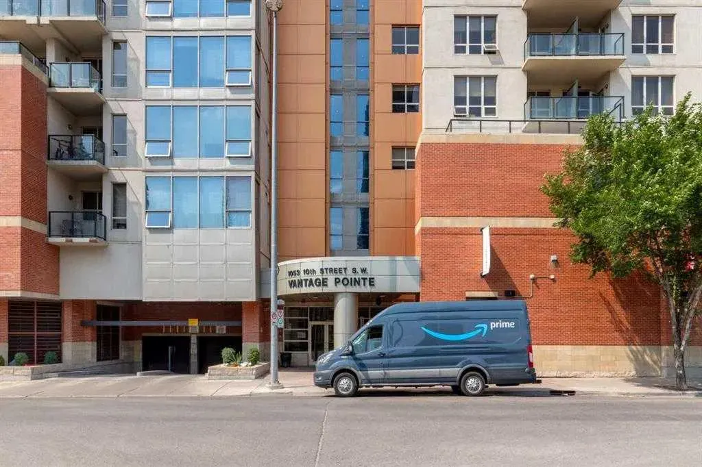 1053 10 Street SW, #1001