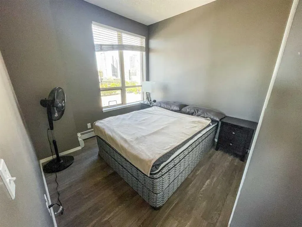 1053 10 Street SW, #1001