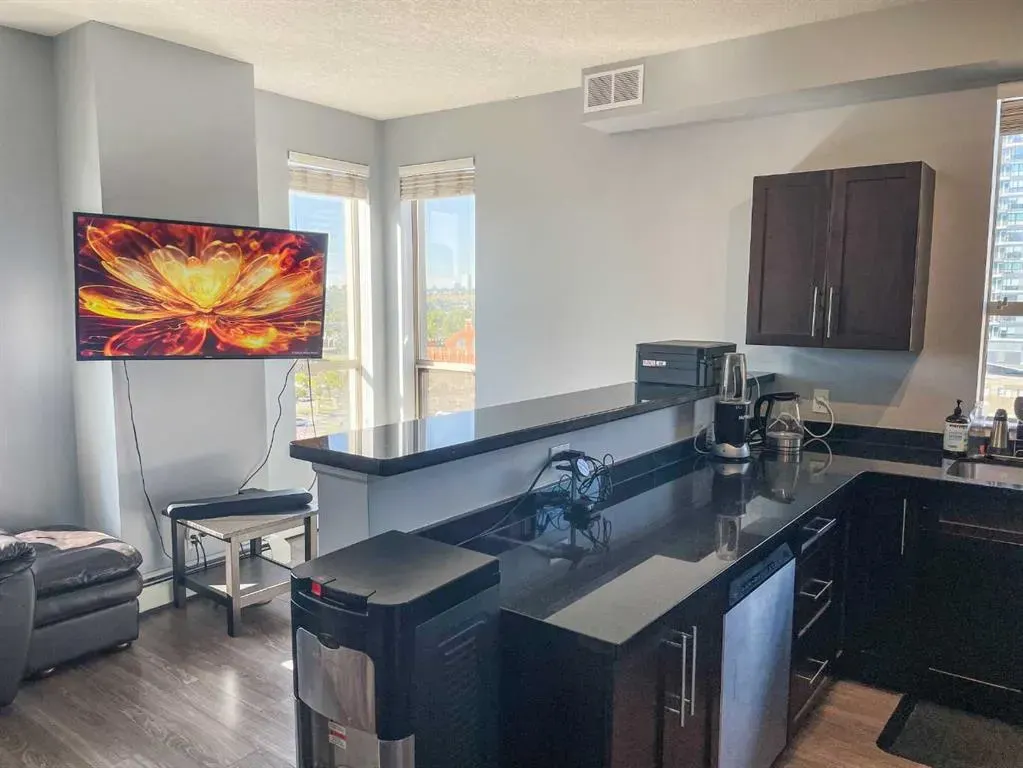 1053 10 Street SW, #1001