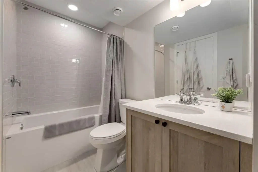 34 LAWRENCE Green SE