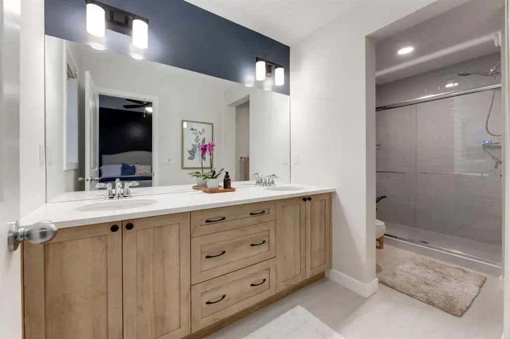 34 LAWRENCE Green SE