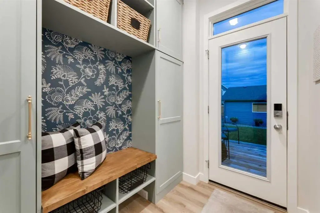 34 LAWRENCE Green SE