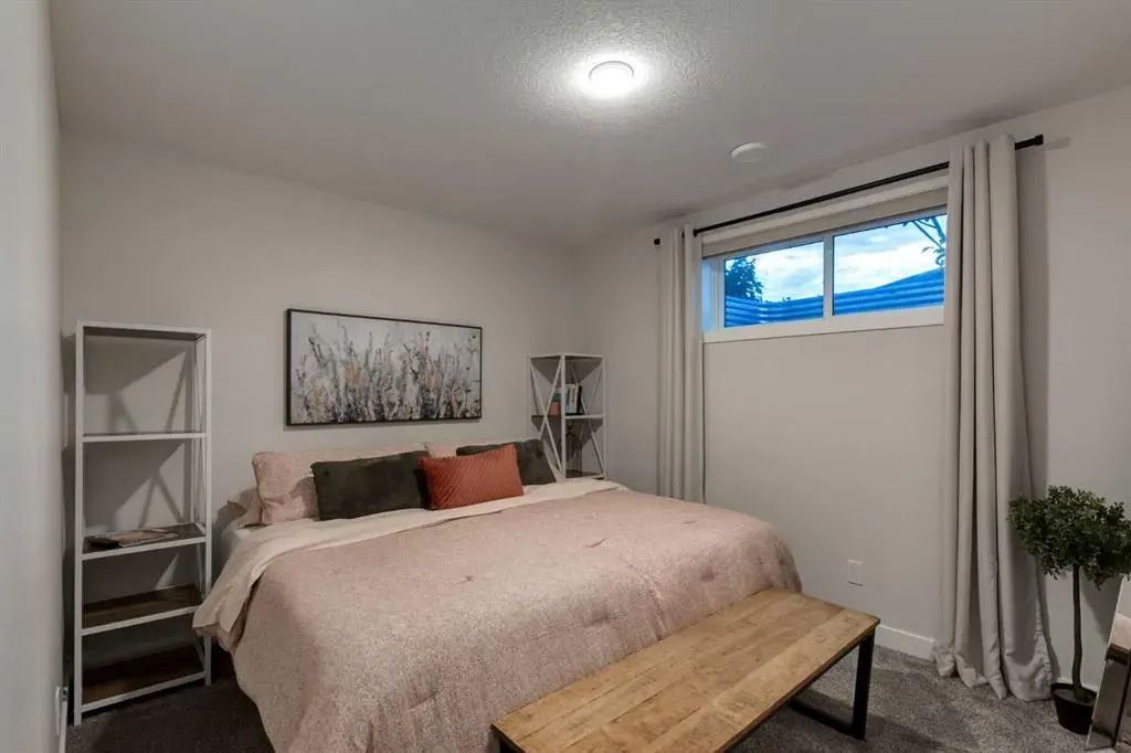 34 LAWRENCE Green SE