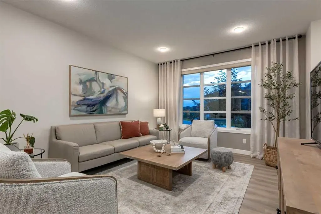 34 LAWRENCE Green SE