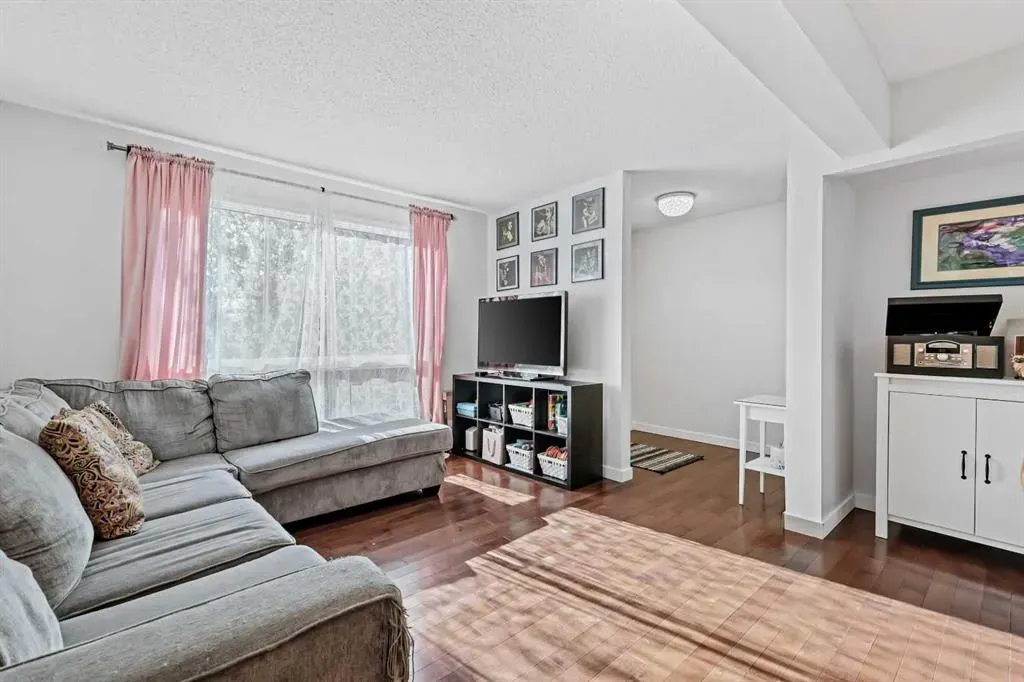 5625 Silverdale Drive NW, #67