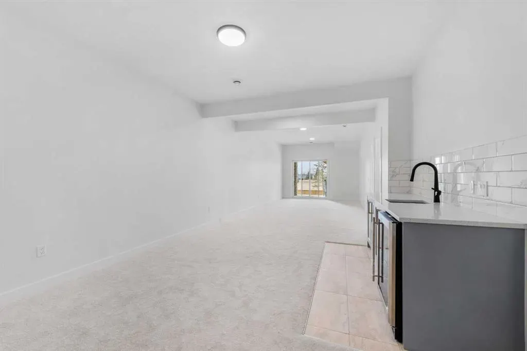 19 Wolf Crescent