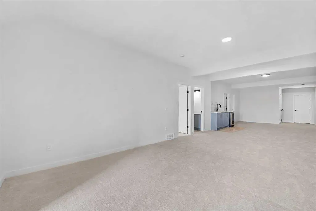 19 Wolf Crescent