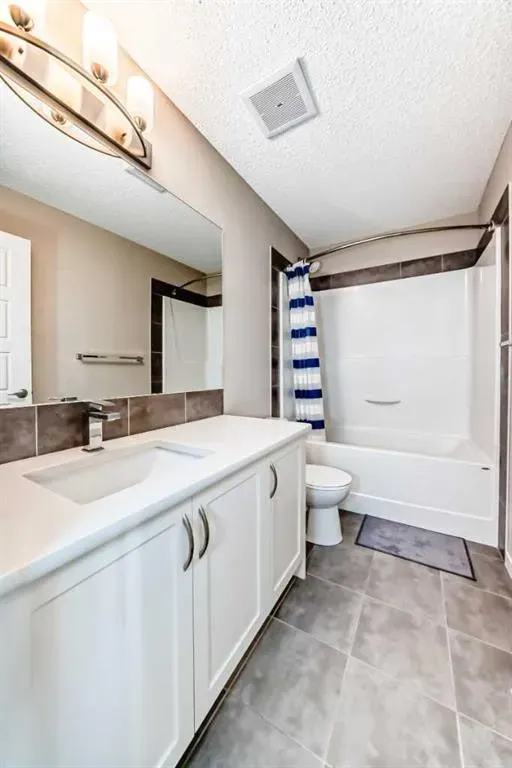 621 Nolanlake Villas NW