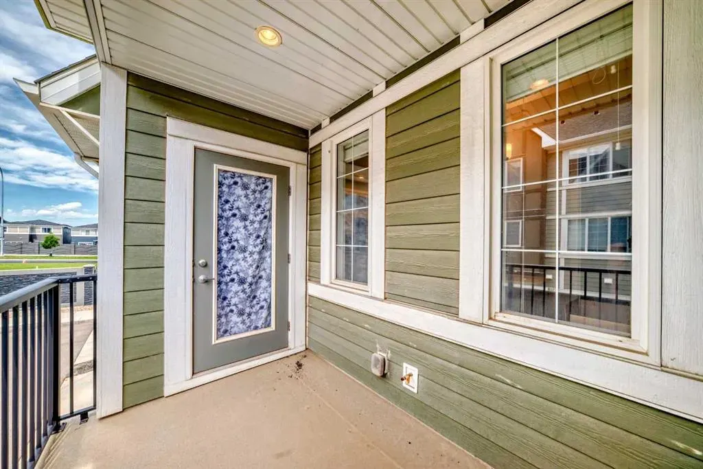 621 Nolanlake Villas NW