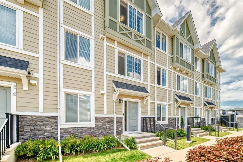 621 Nolanlake Villas NW