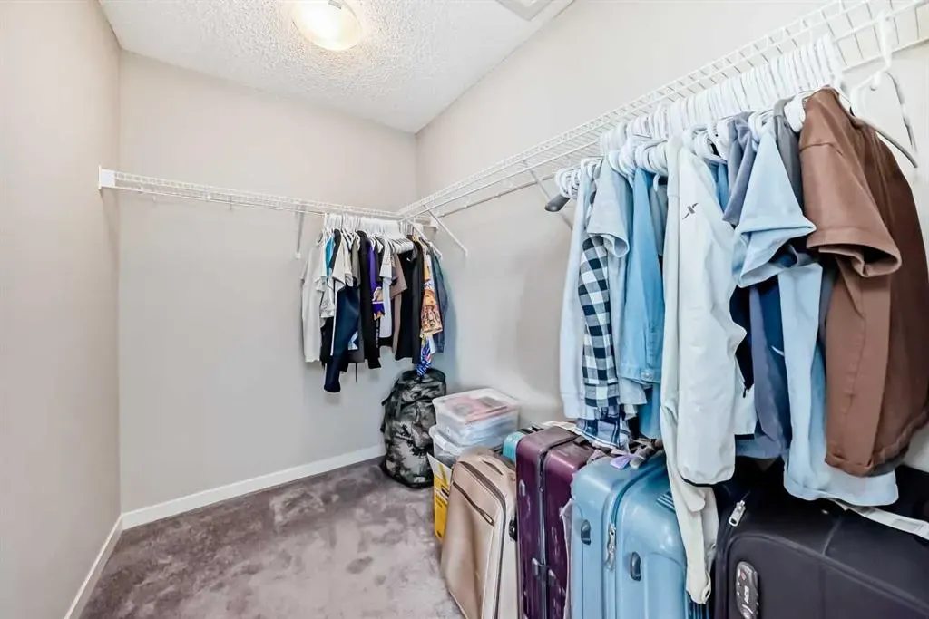 621 Nolanlake Villas NW