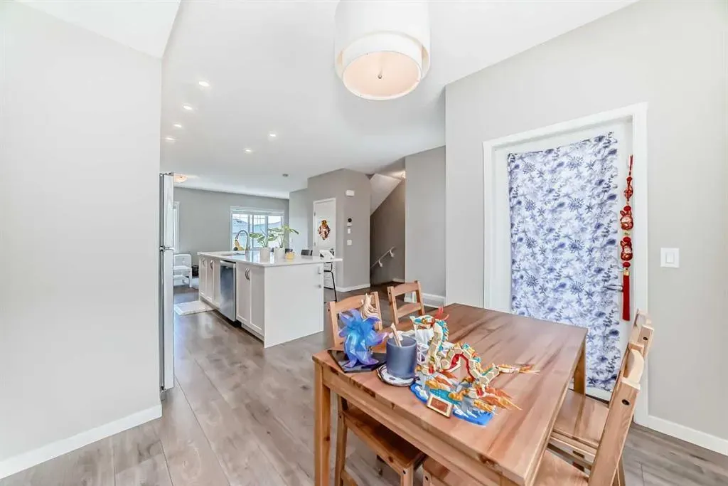 621 Nolanlake Villas NW
