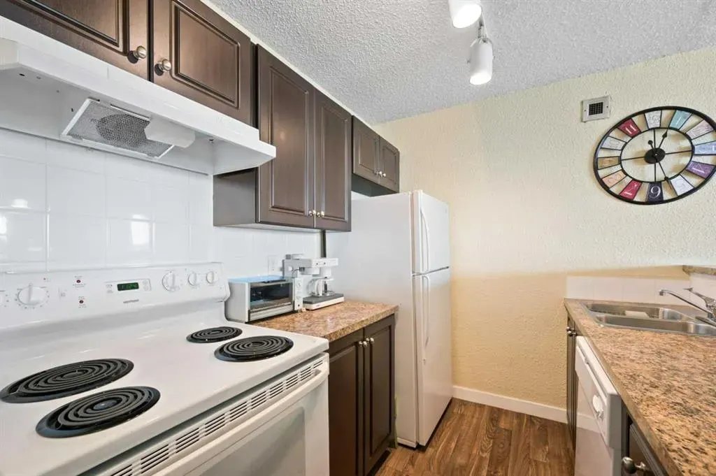221 6 Avenue SE, #1602