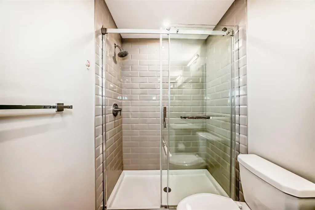 1702 17 Avenue SW, #115