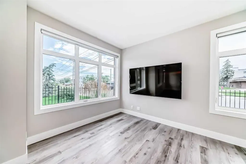 1702 17 Avenue SW, #115