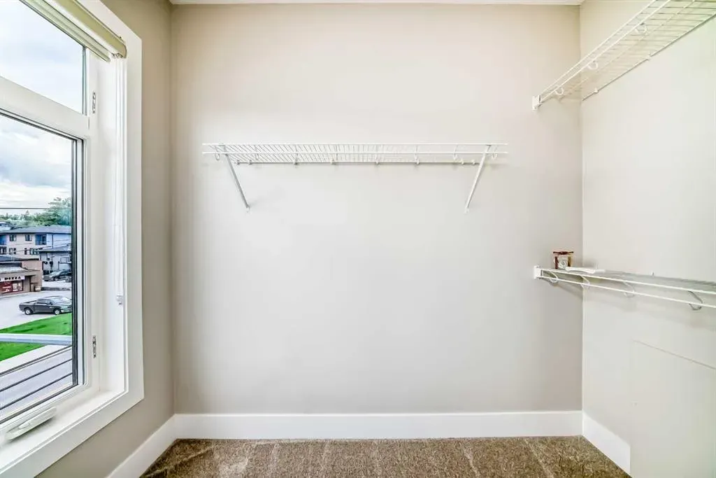 1702 17 Avenue SW, #115