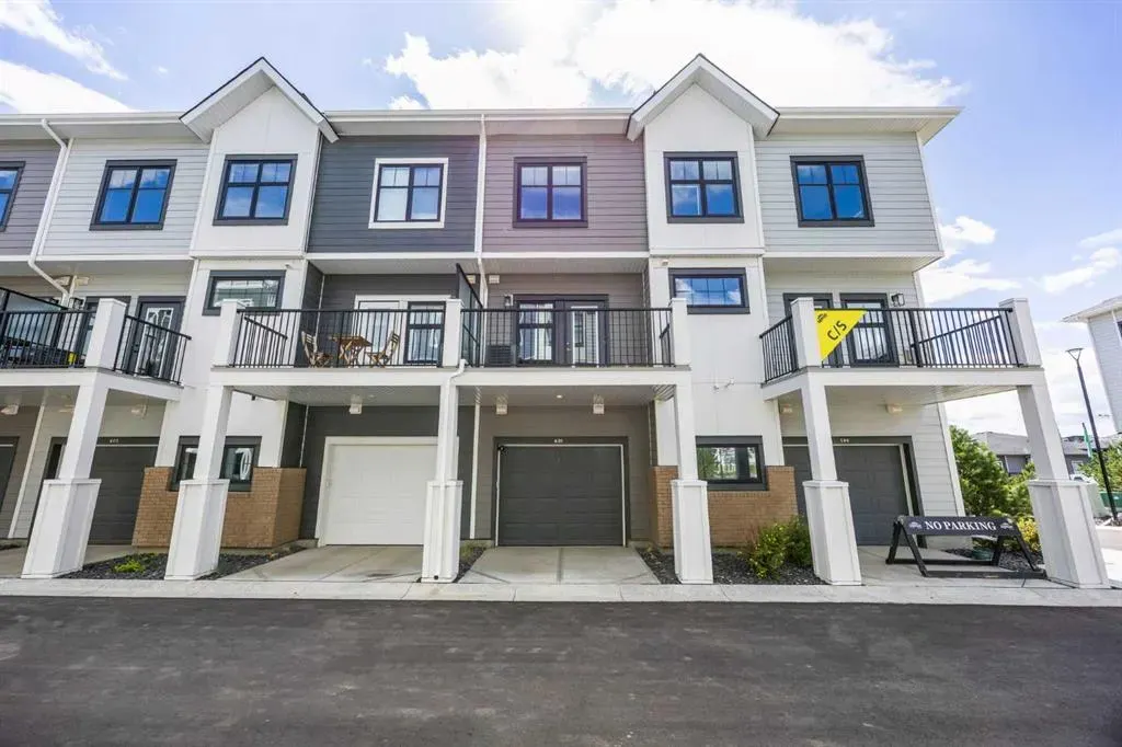 601 Mahogany Road SE