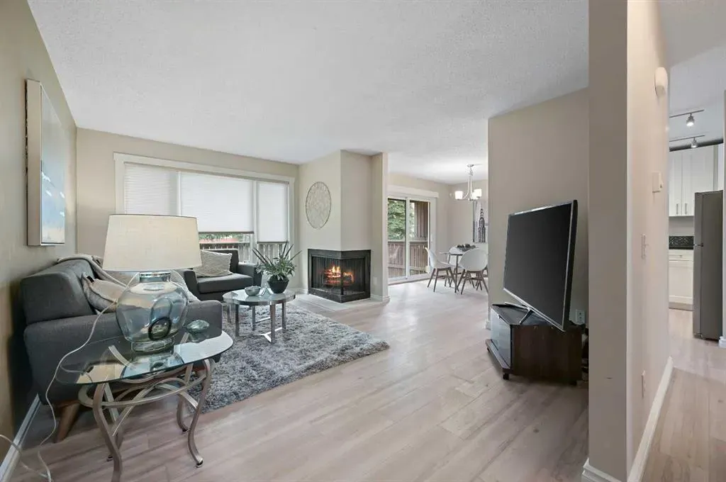 2323 Oakmoor Drive SW, #27