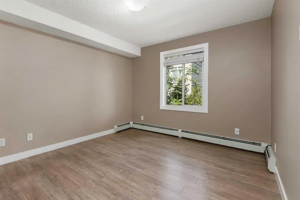 304 Mackenzie Way SW, #8225