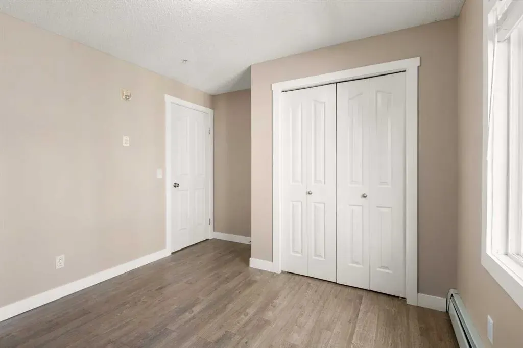 304 Mackenzie Way SW, #8225