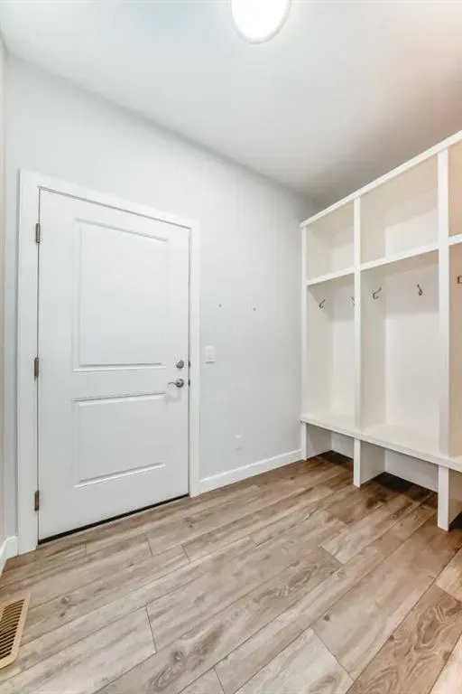 416 Legacy View SE