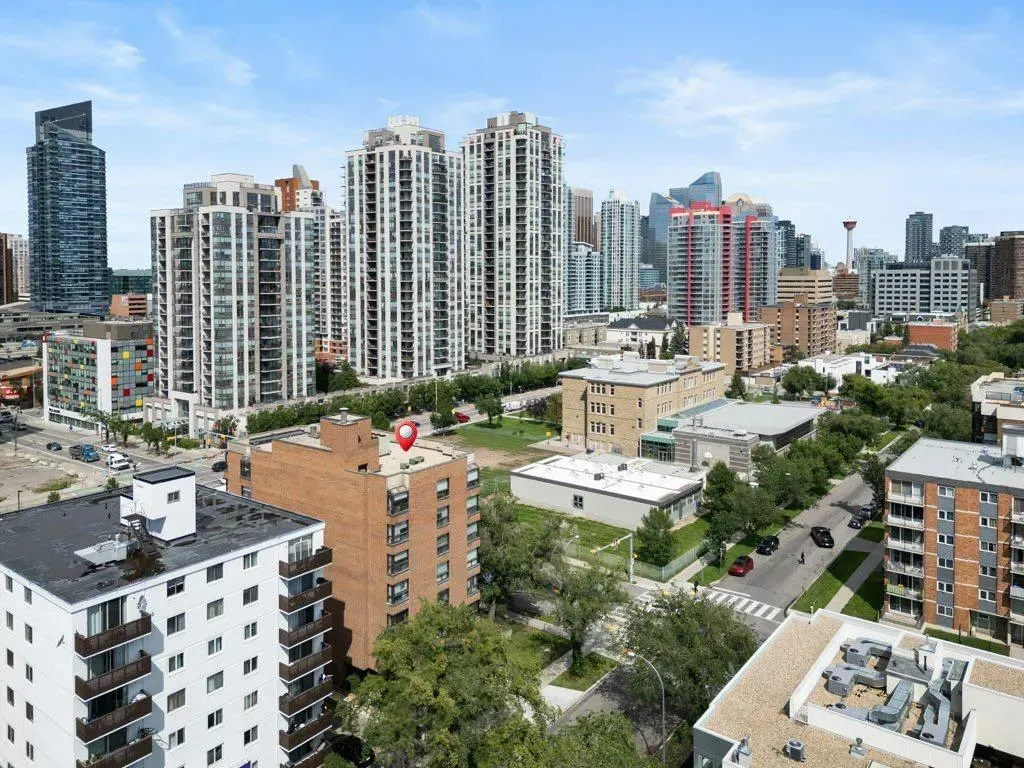 1202 13 Avenue SW, #402