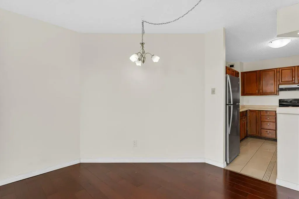 1202 13 Avenue SW, #402
