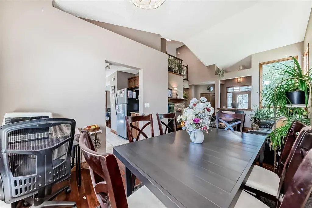 165 Shawinigan Drive SW