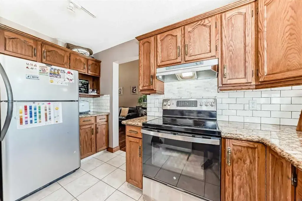 165 Shawinigan Drive SW