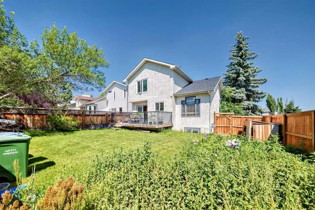 165 Shawinigan Drive SW