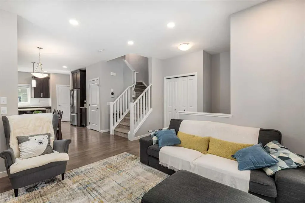 51 Masters Manor SE
