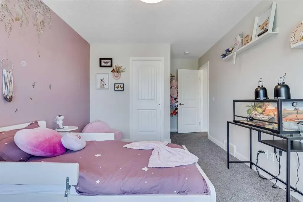 99 Legacy Glen Terrace SE