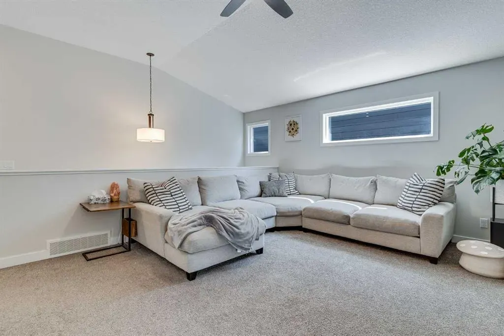99 Legacy Glen Terrace SE
