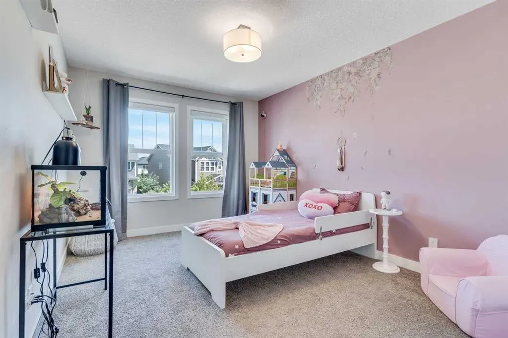 99 Legacy Glen Terrace SE