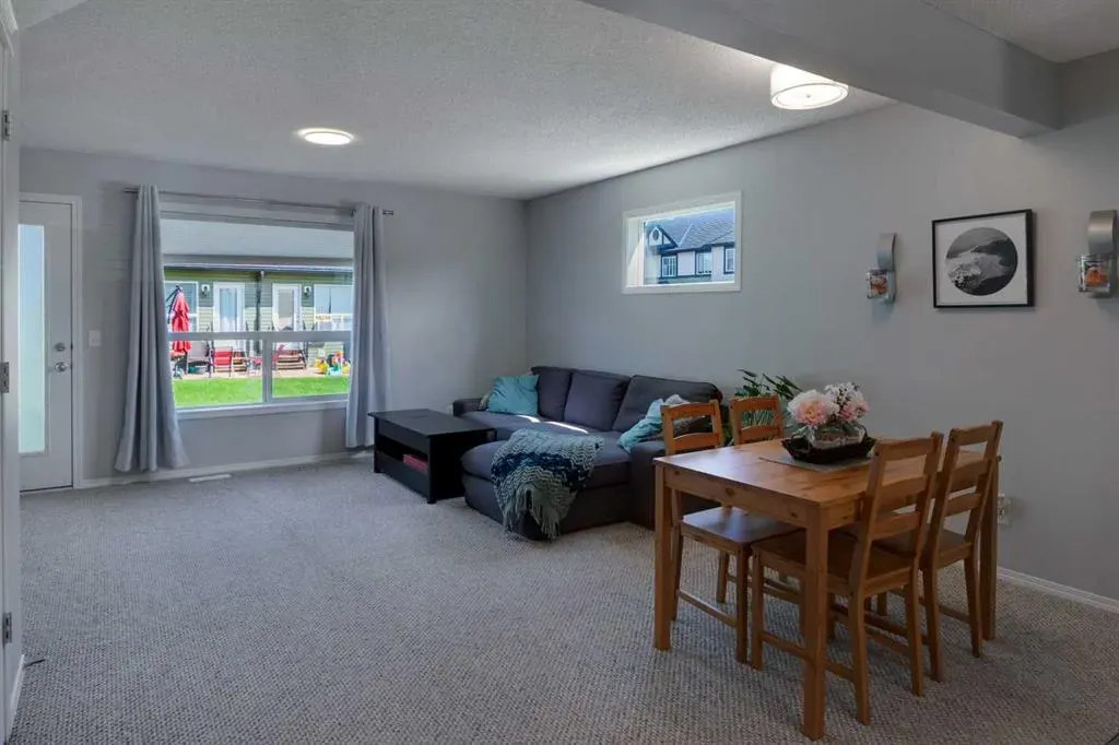 140 sagewood Boulevard SW, #1108