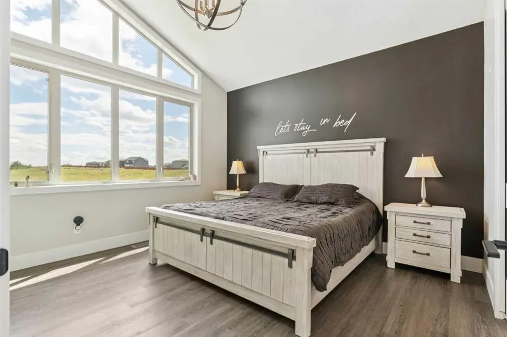 64 Walcrest View SE